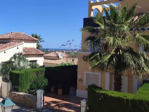 a201b605-bc87-4787-a5d0-49f4645744f5 (Copy)